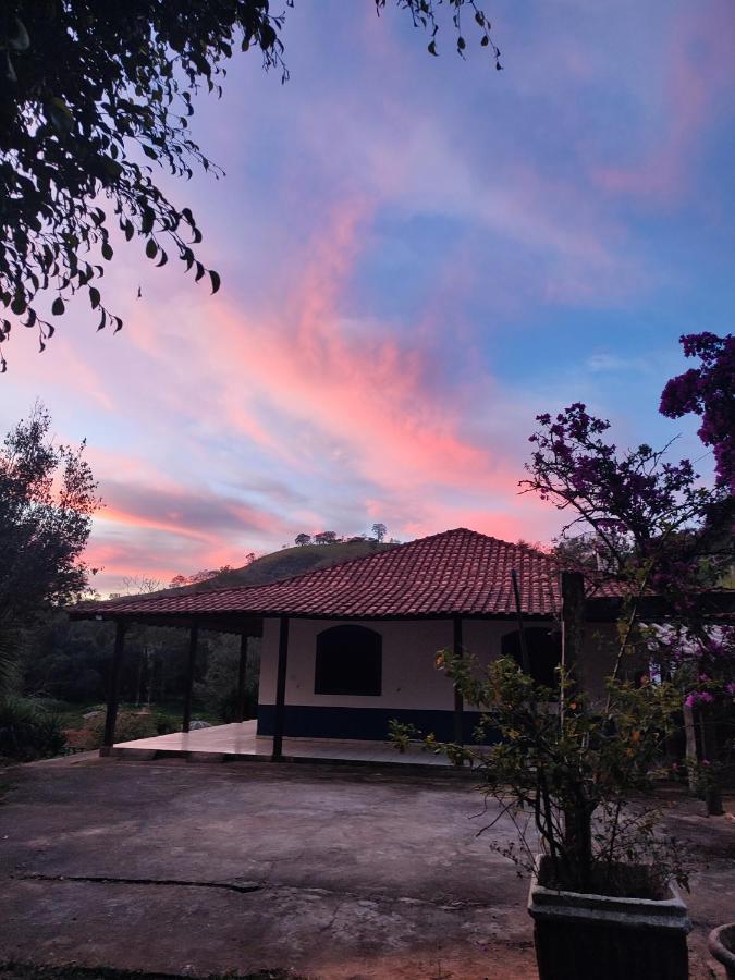 Casa De Campo Com Piscina A 2 Min De Cunha Zewnętrze zdjęcie